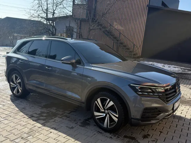 Volkswagen Touareg 2019, Хмельницький, $47 300 - зображення 1