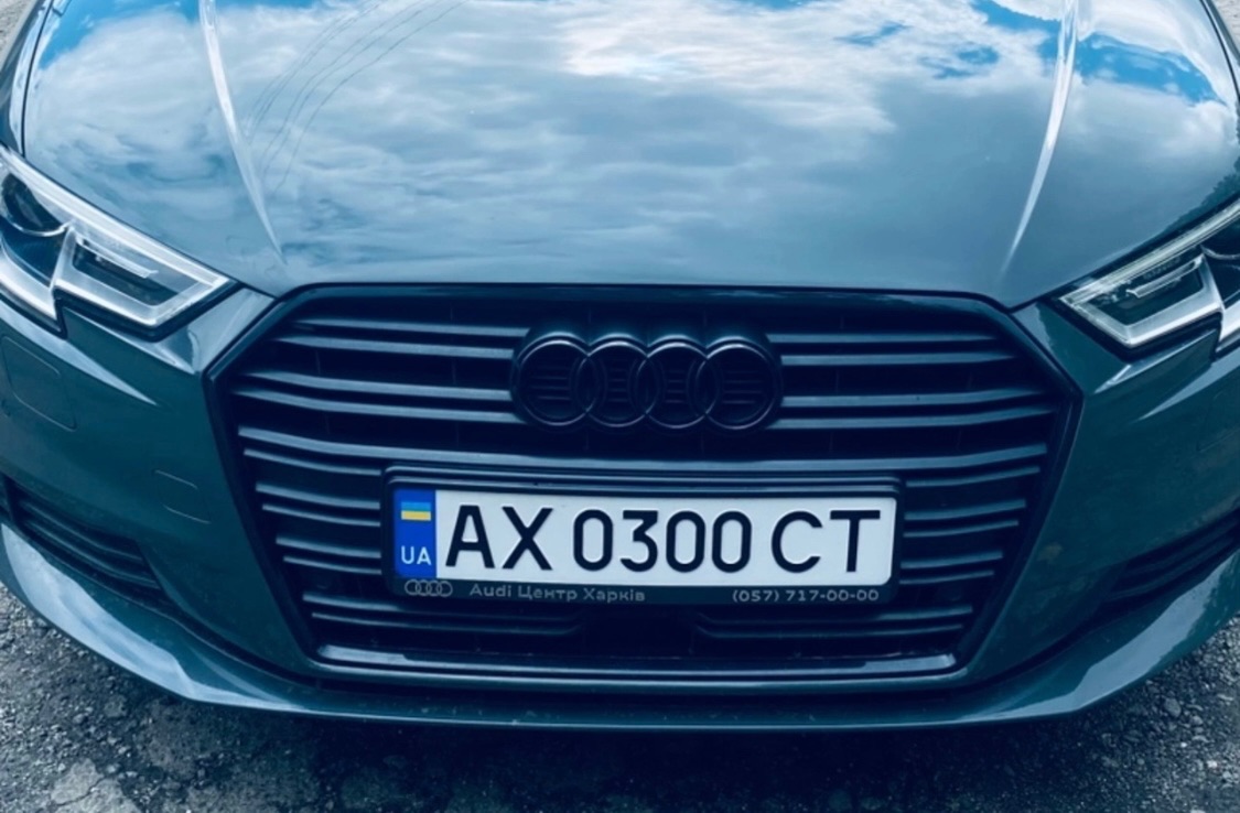 Audi A3 - фото 1