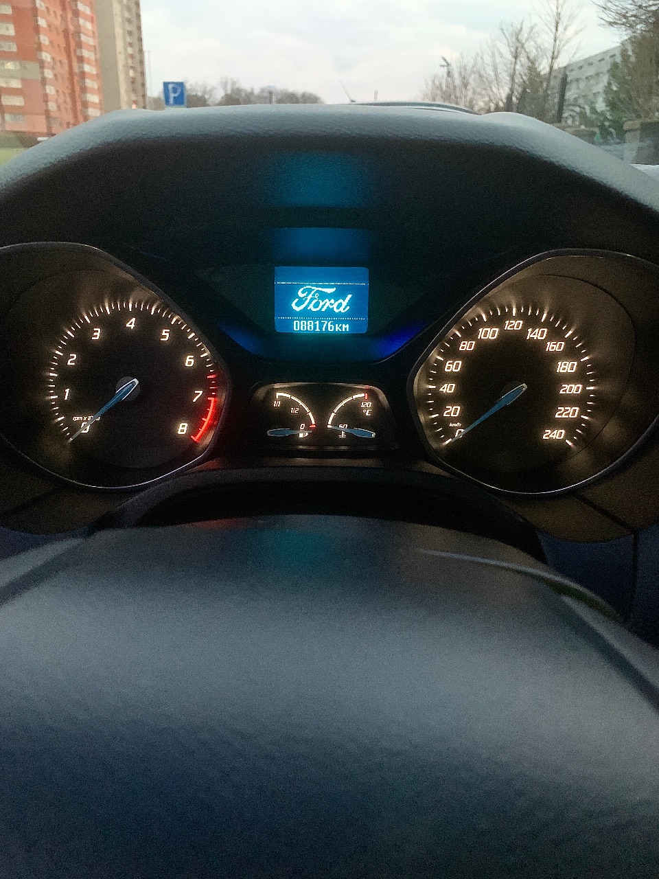 Ford Focus - фото 10