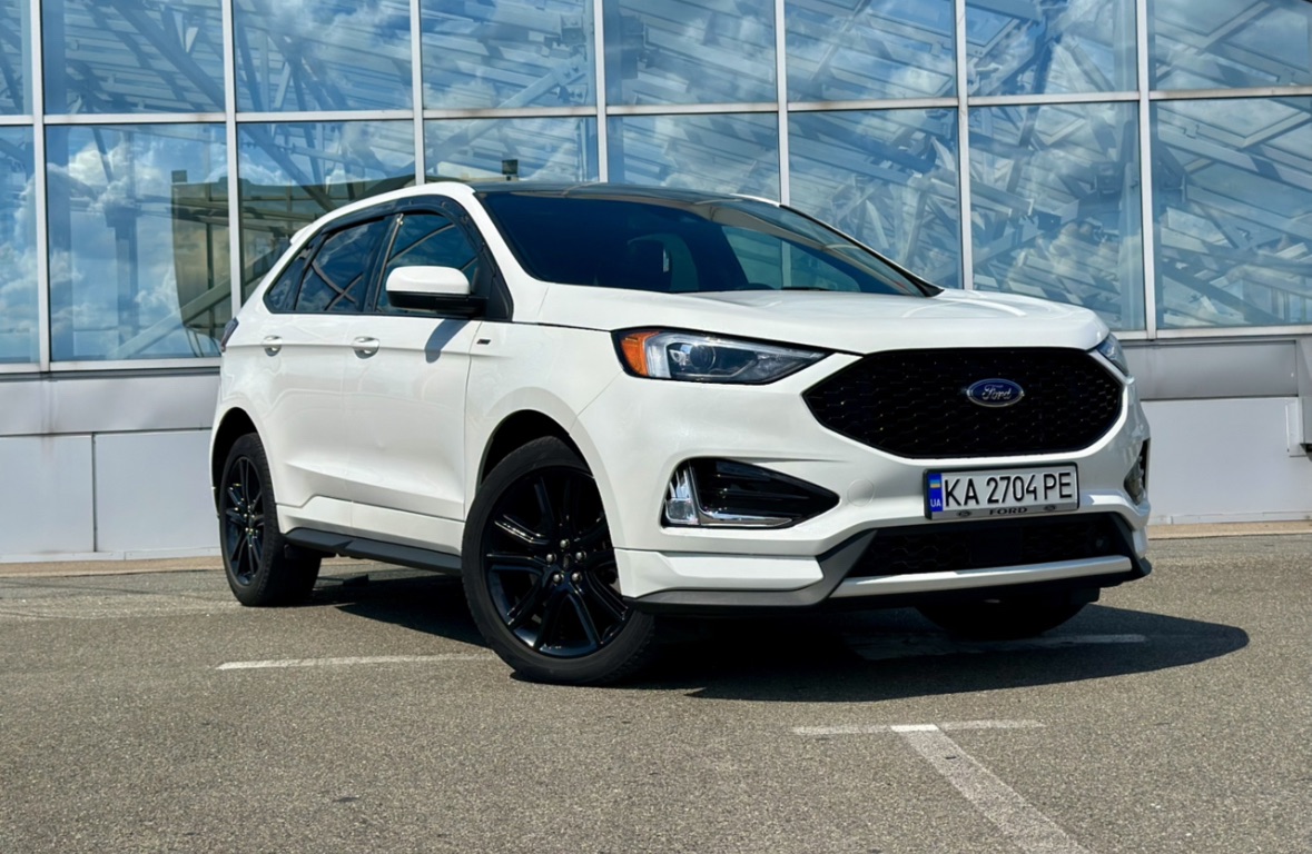 Ford Edge - фото 1