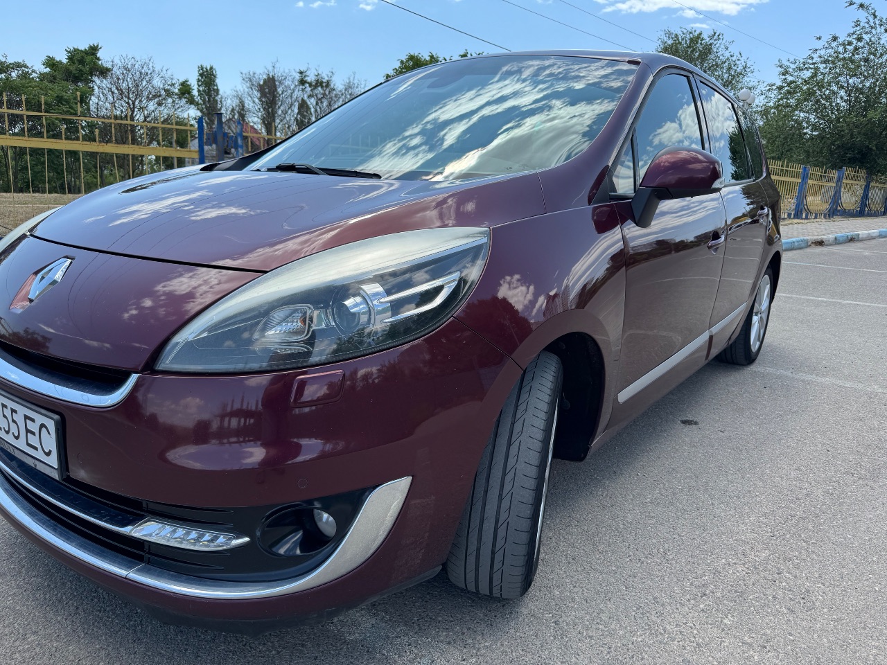 Renault Scenic - фото 2