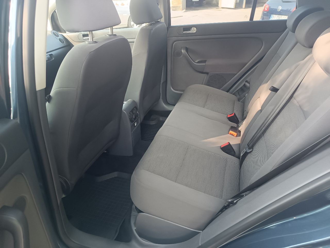 Volkswagen Golf Plus - фото 23