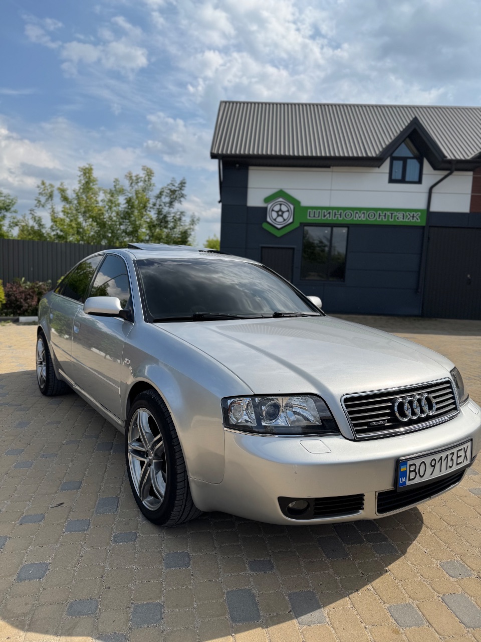 Audi A6 - фото 2