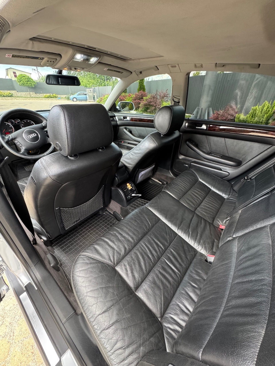 Audi A6 - фото 11