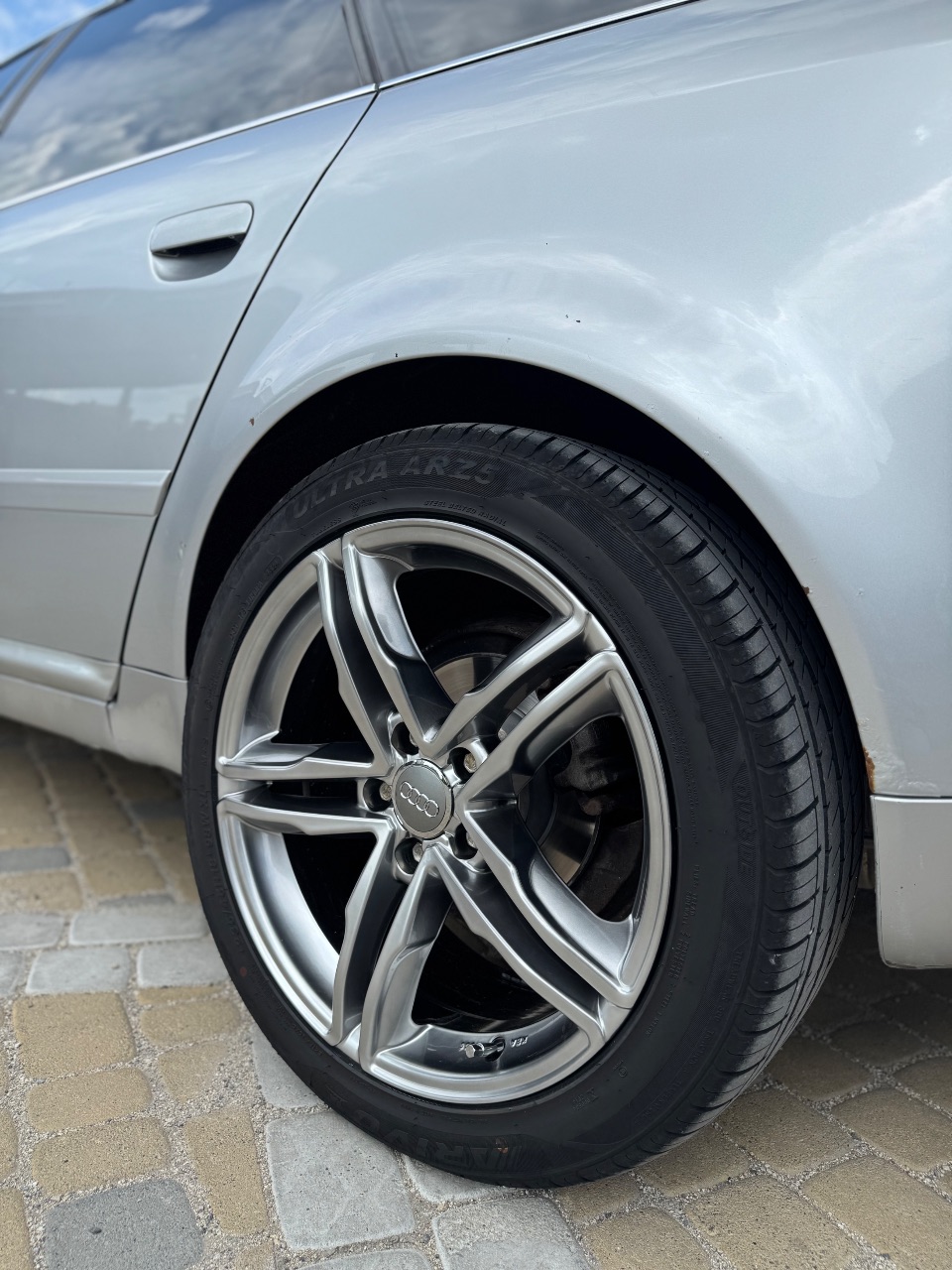 Audi A6 - фото 19