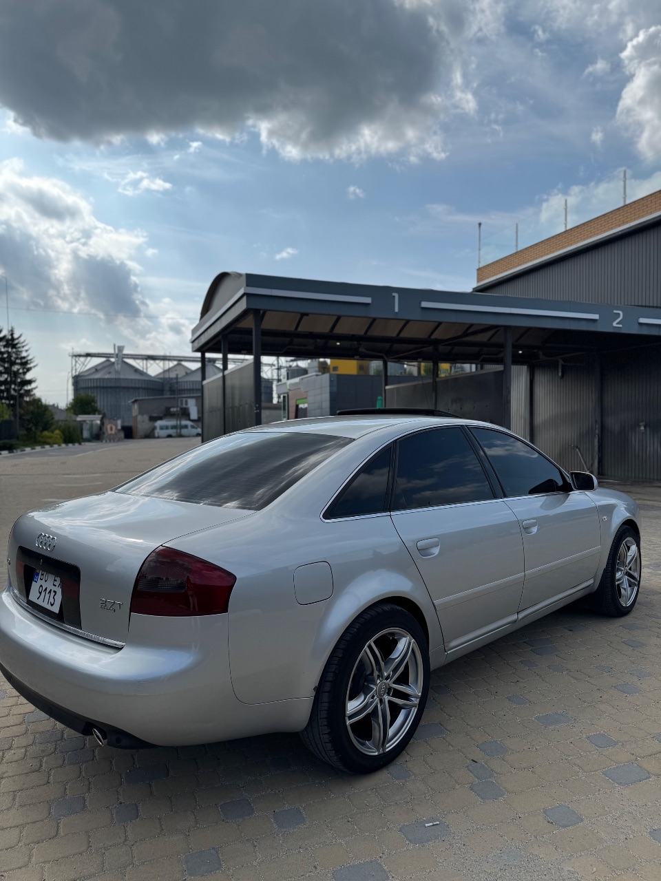 Audi A6 - фото 3