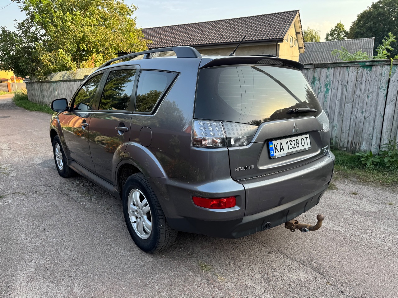 Mitsubishi Outlander - фото 3