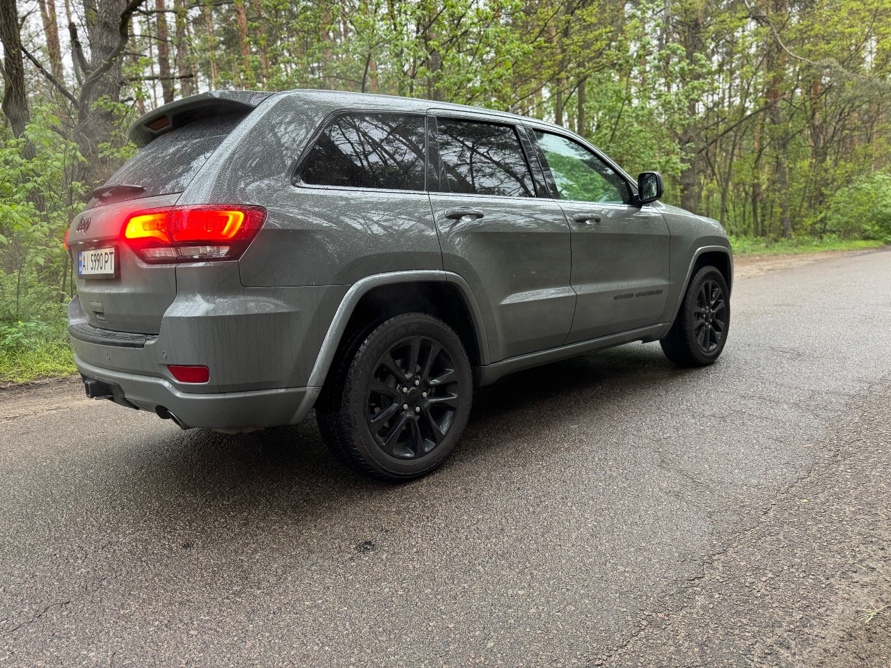 Jeep Grand Cherokee - фото 4