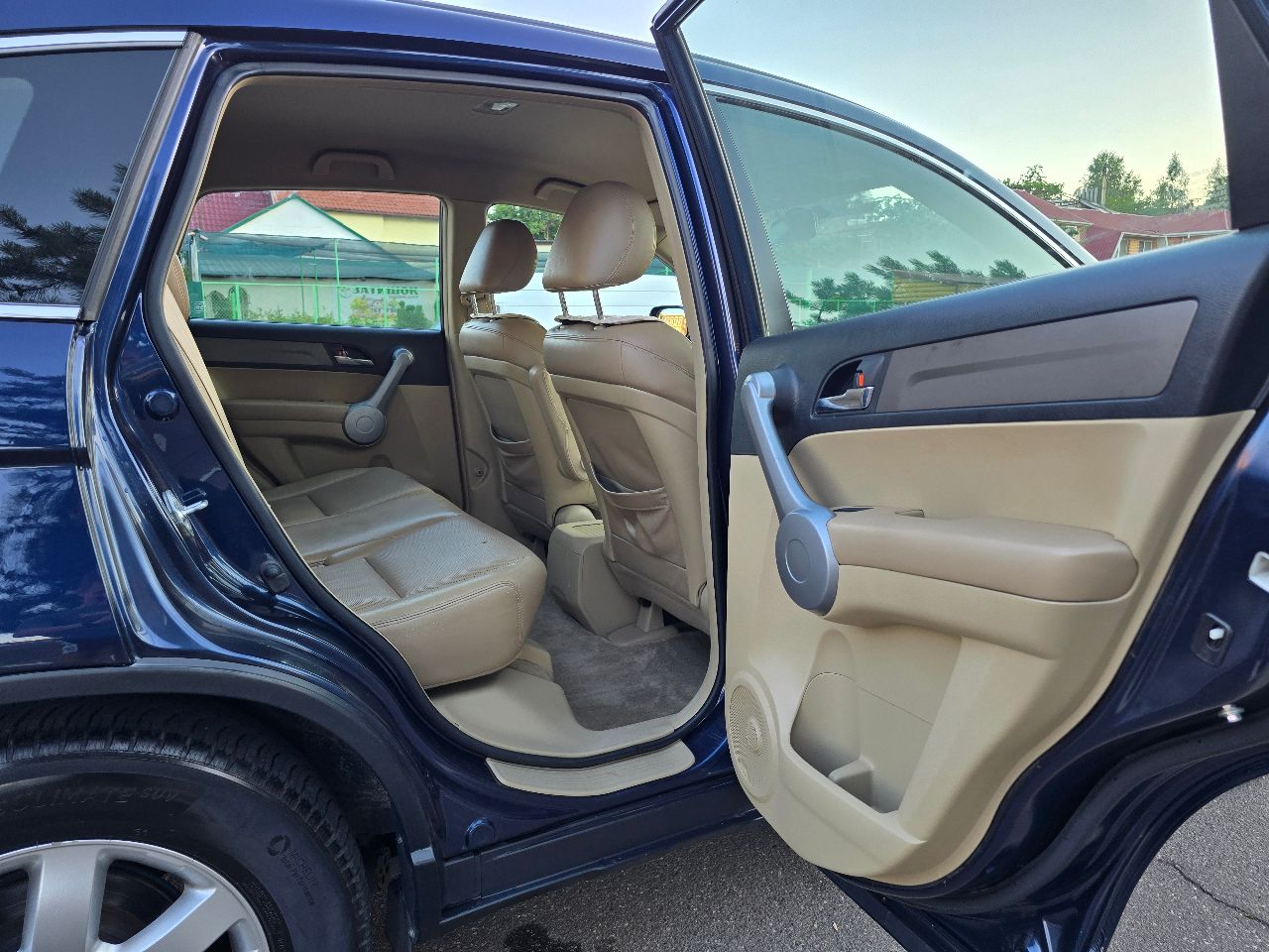 Honda CR-V - фото 14