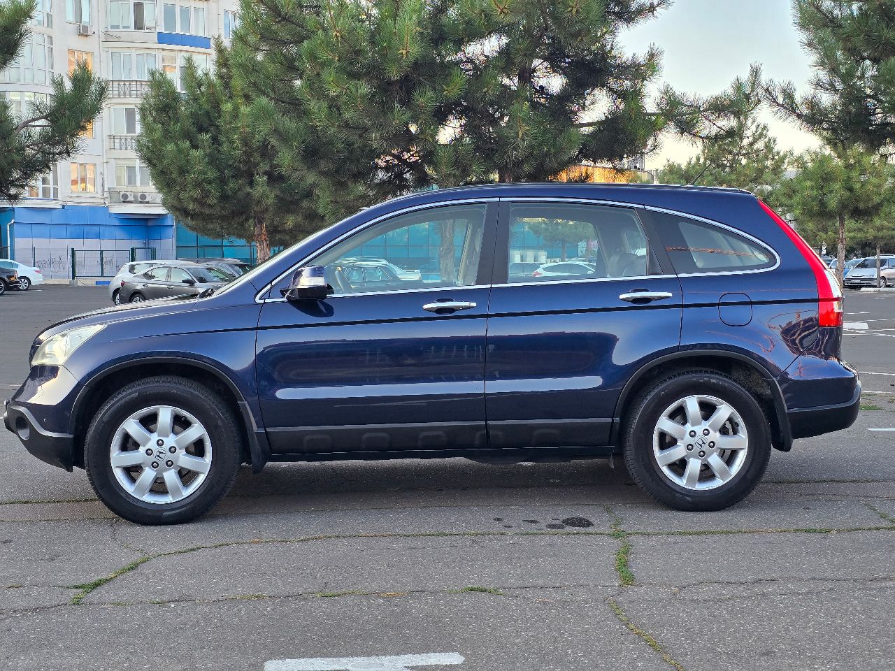 Honda CR-V - фото 8