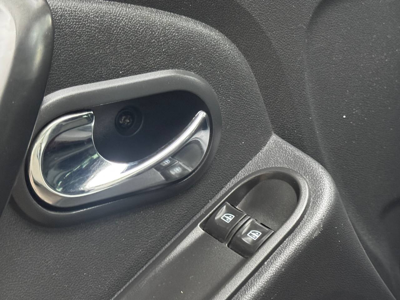 Renault Duster - фото 39