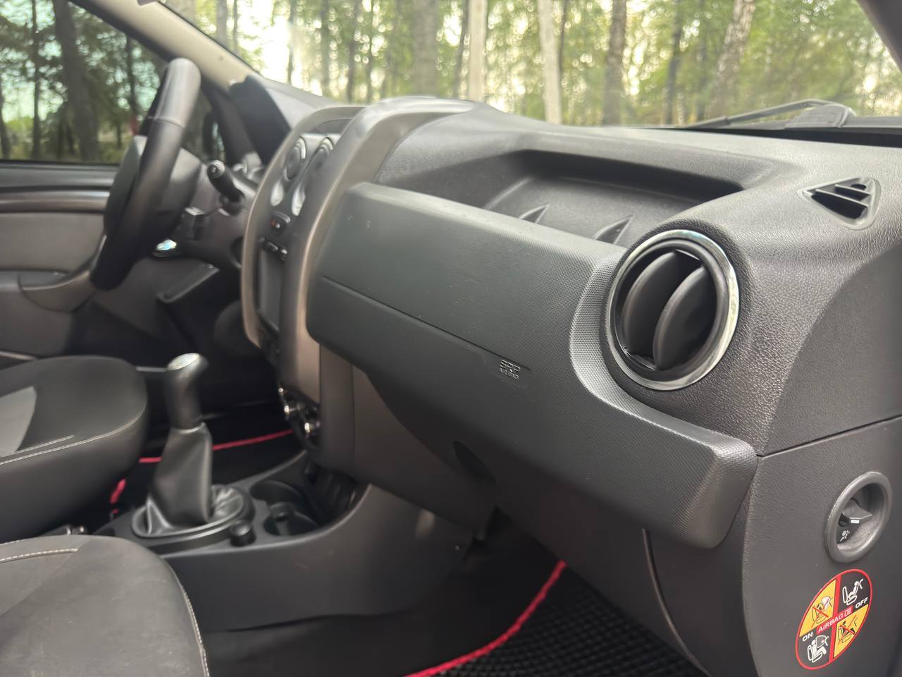 Renault Duster - фото 13