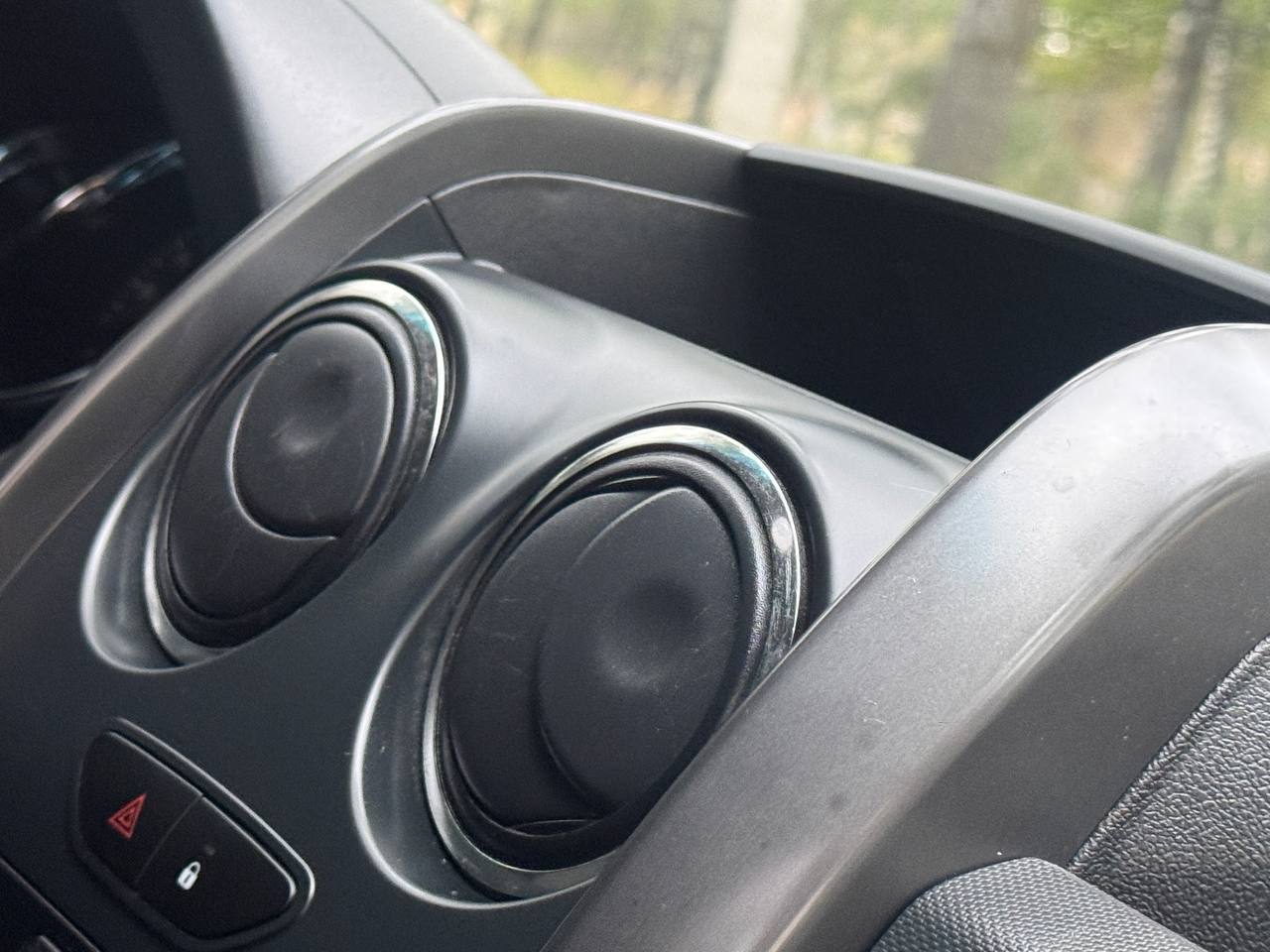 Renault Duster - фото 10