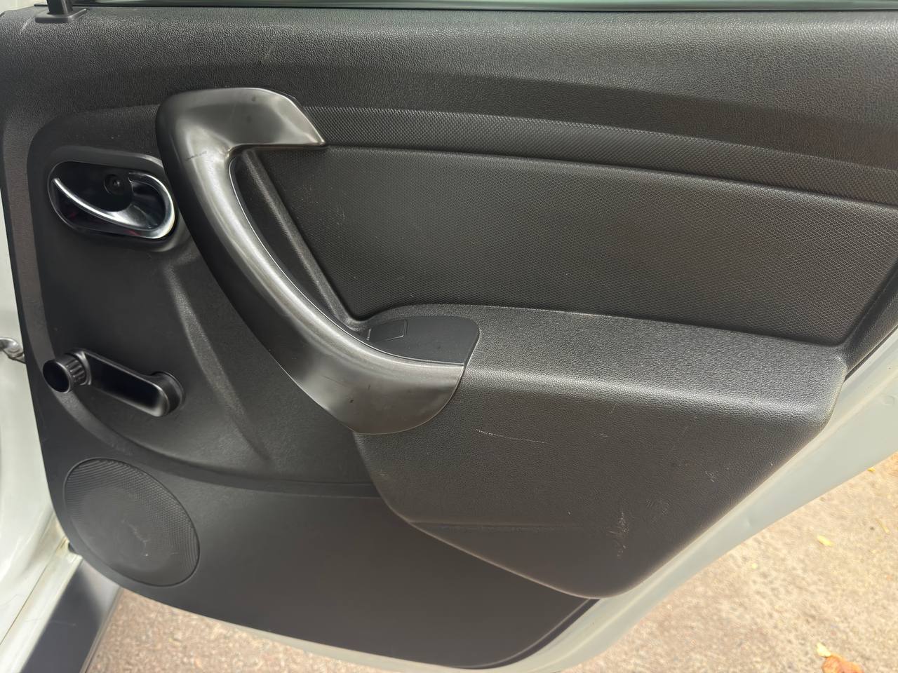 Renault Duster - фото 34