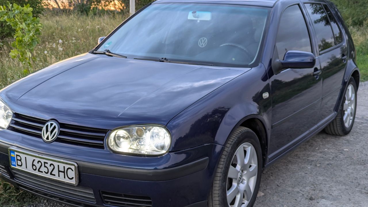 Volkswagen Golf - фото 2