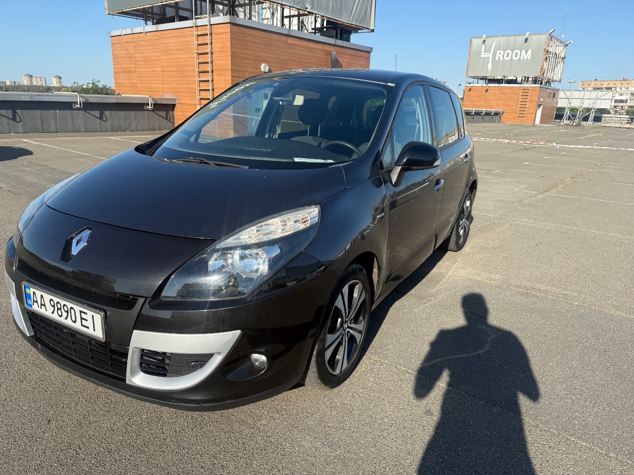 Renault Megane - фото 21