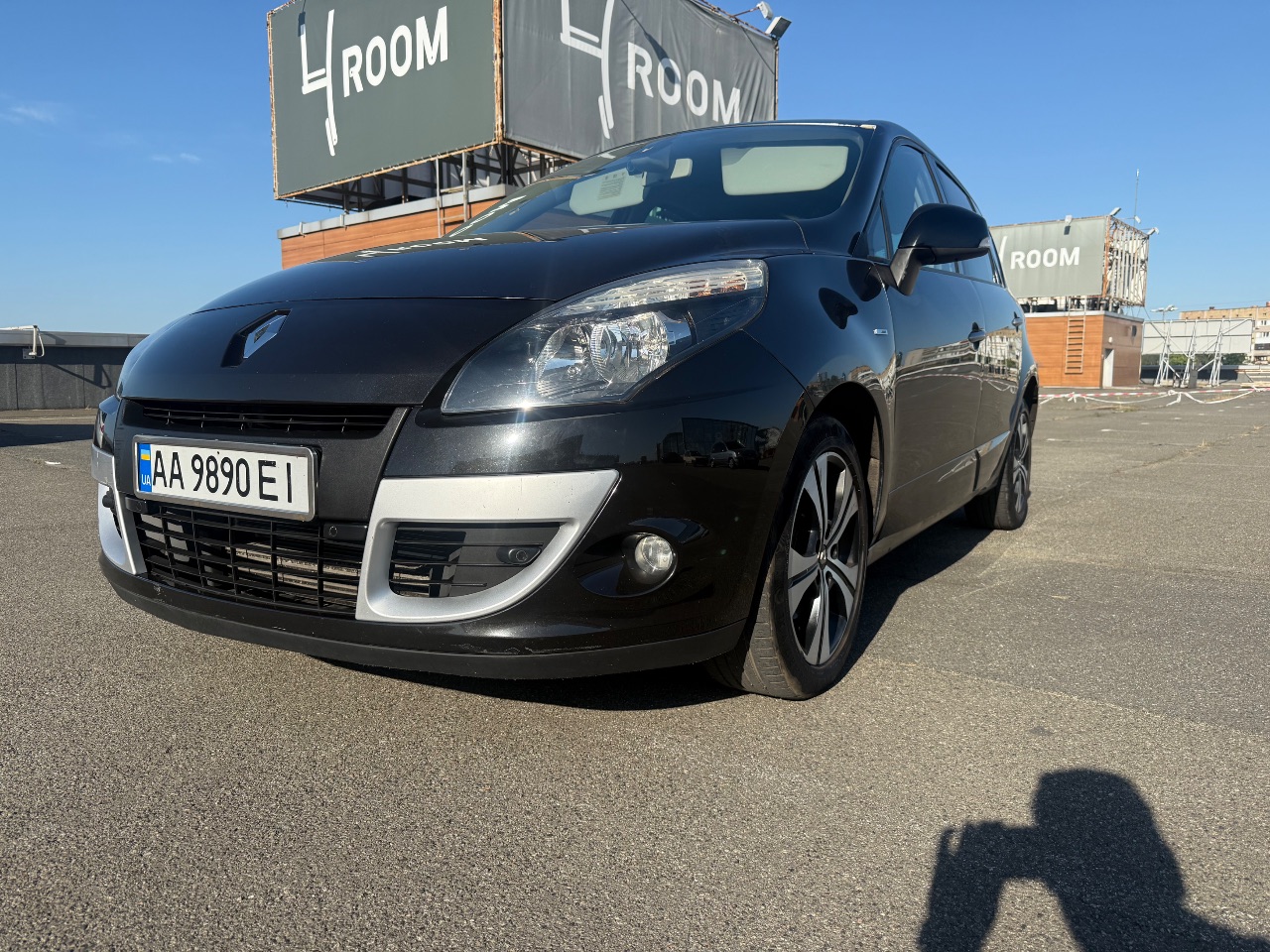 Renault Megane - фото 1