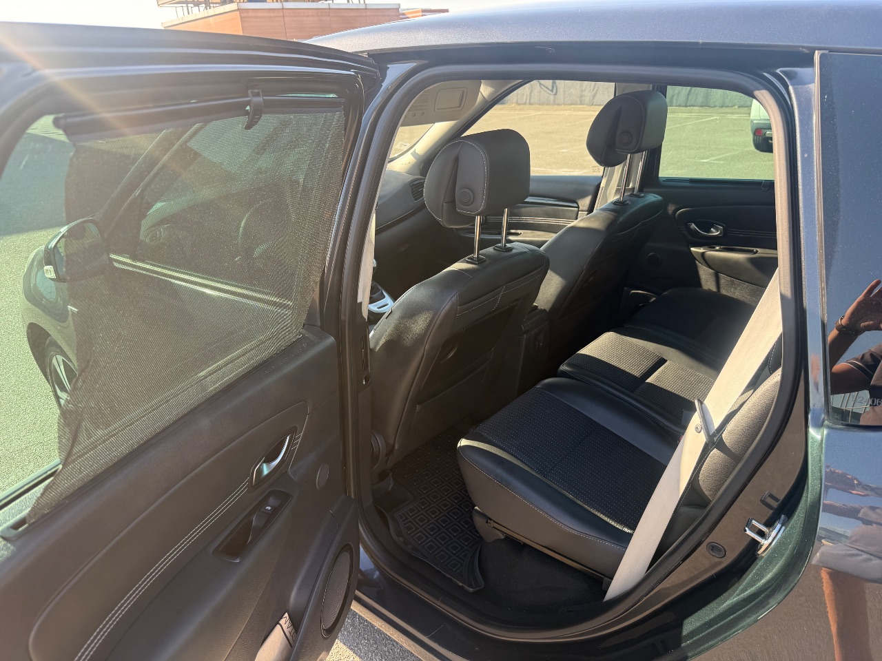 Renault Megane - фото 9