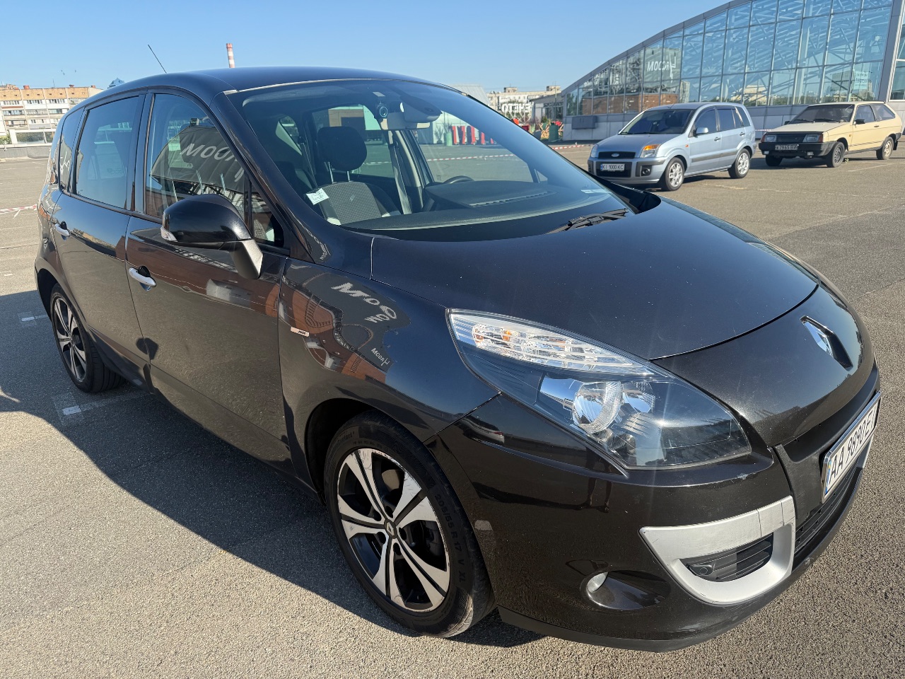 Renault Megane - фото 16