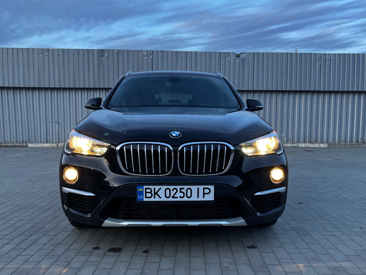 BMW X1 - фото 5