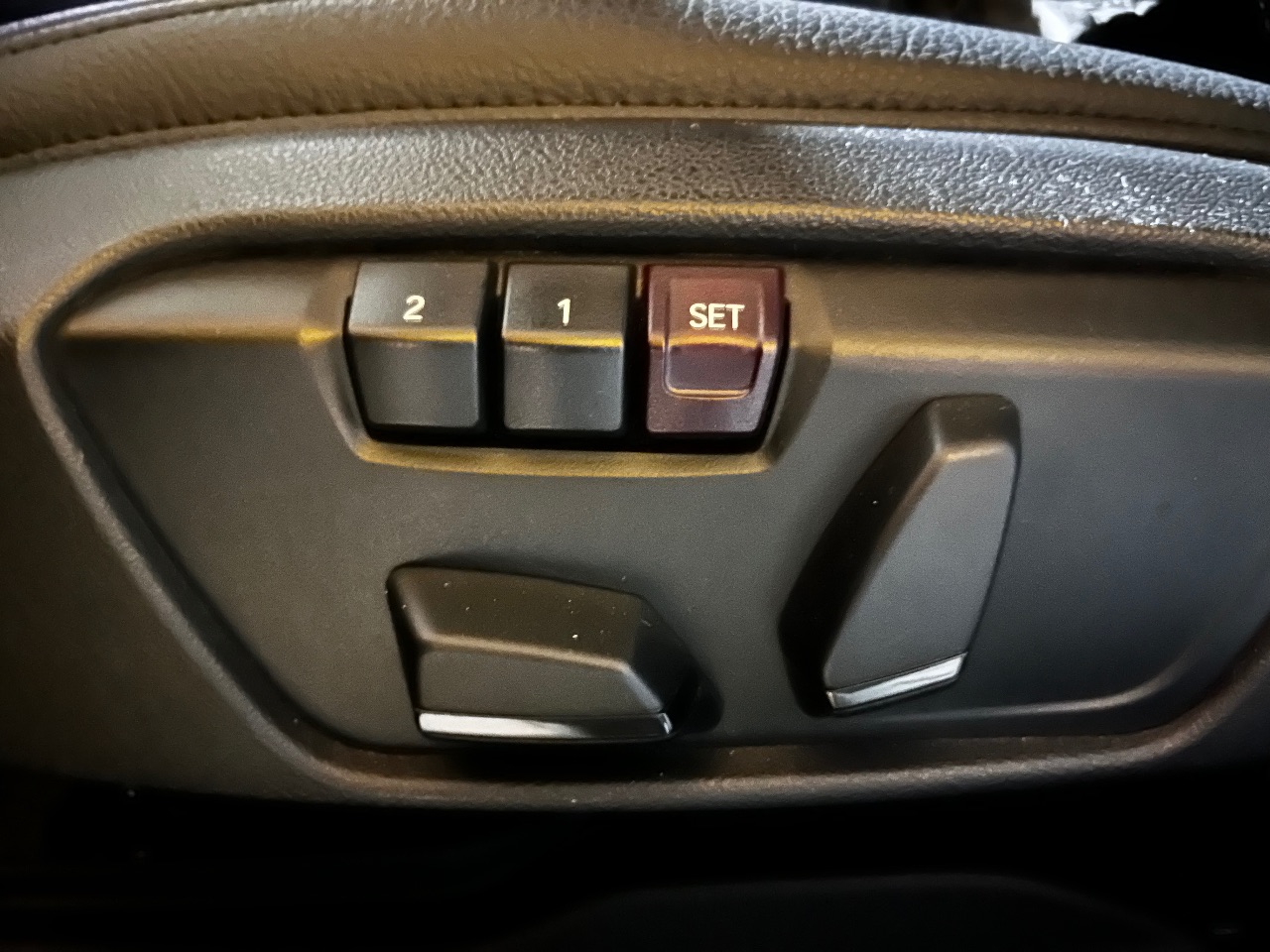 BMW X1 - фото 16