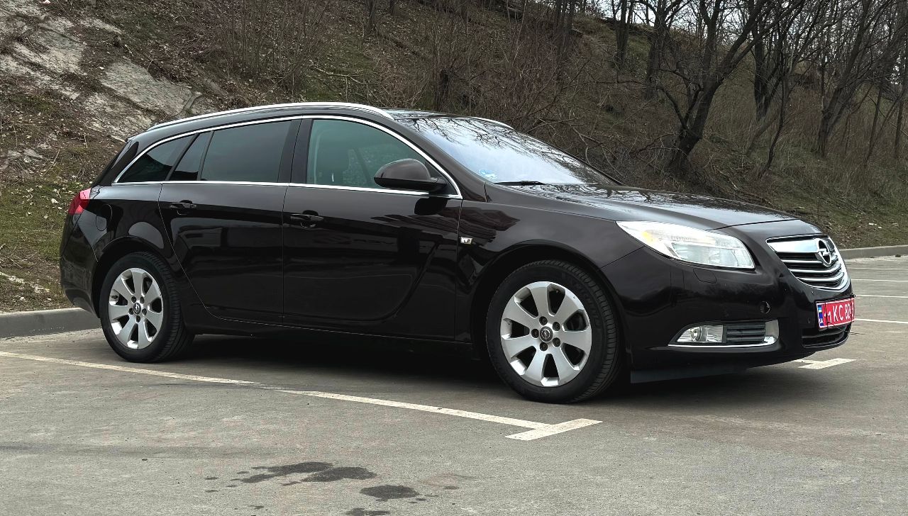 Opel Insignia - фото 2