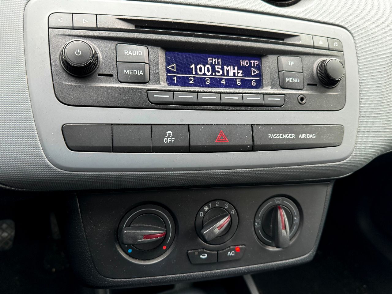 SEAT Ibiza - фото 8