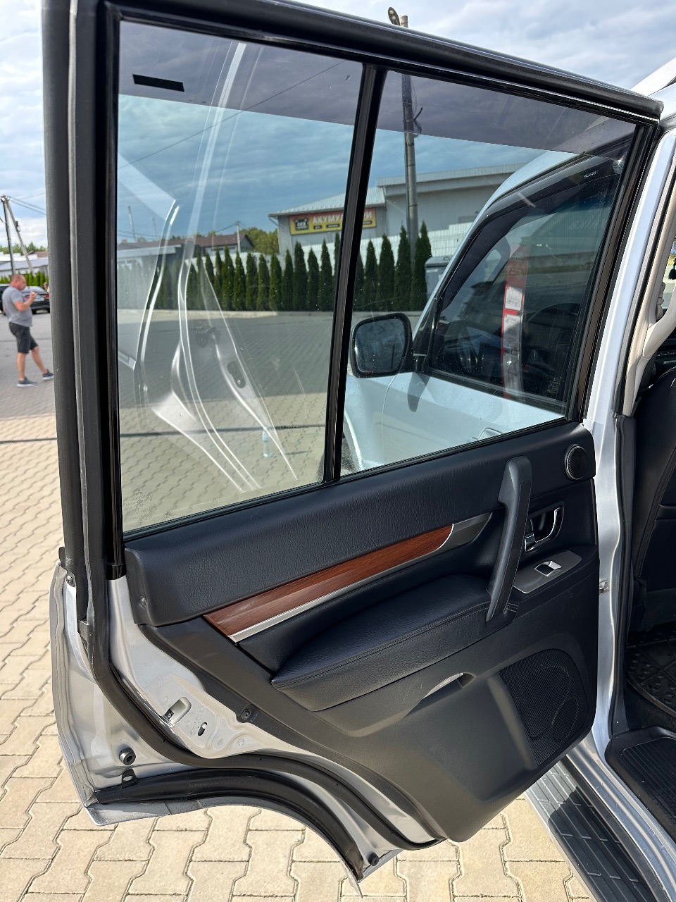 Mitsubishi Pajero - фото 5