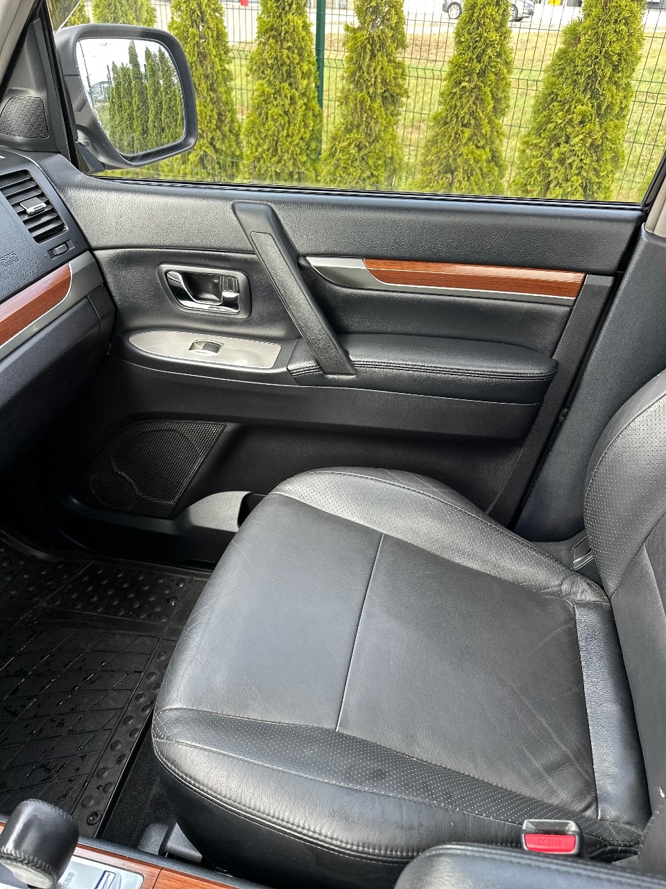 Mitsubishi Pajero - фото 18