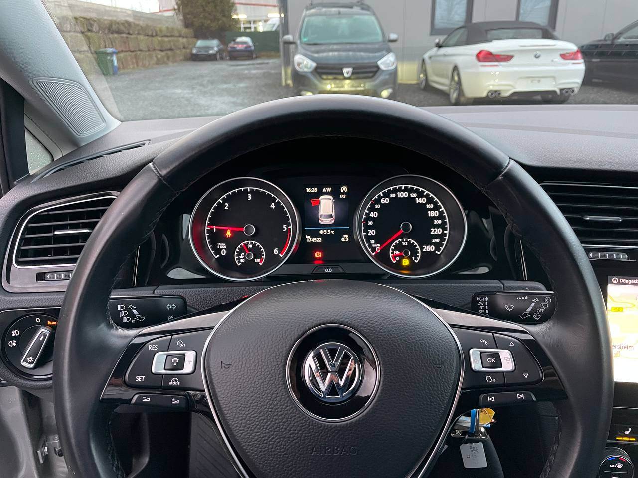 Volkswagen Golf Sportsvan - фото 14