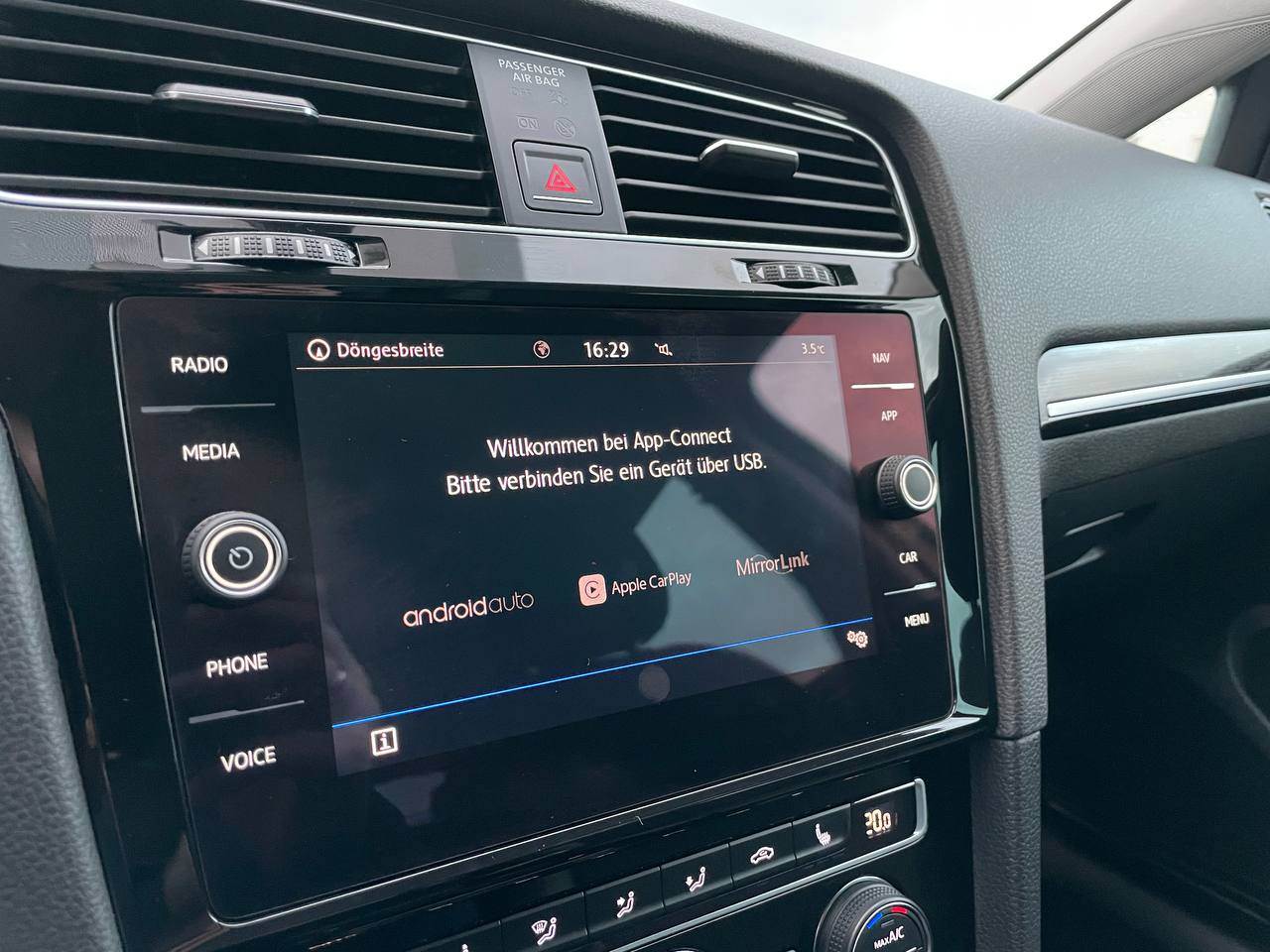 Volkswagen Golf Sportsvan - фото 21