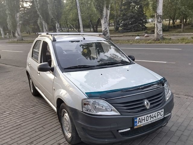 Renault Logan - зображення 2
