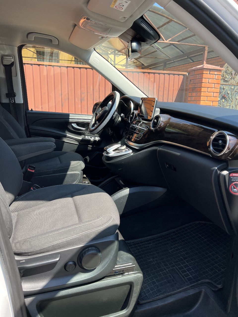 Mercedes-Benz V-Класс - фото 9