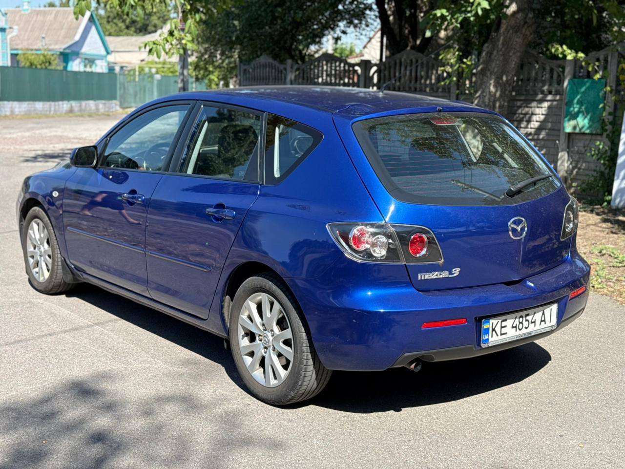 Mazda 3 - фото 5