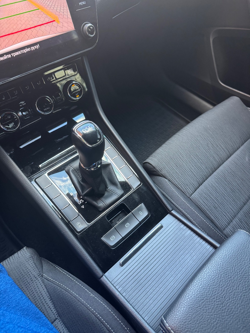 Skoda Superb - фото 35