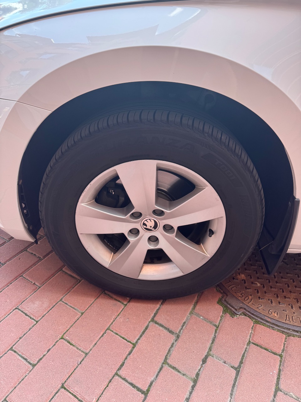 Skoda Superb - фото 13