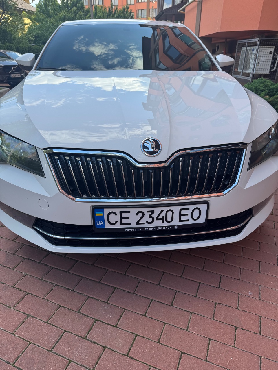 Skoda Superb - фото 4