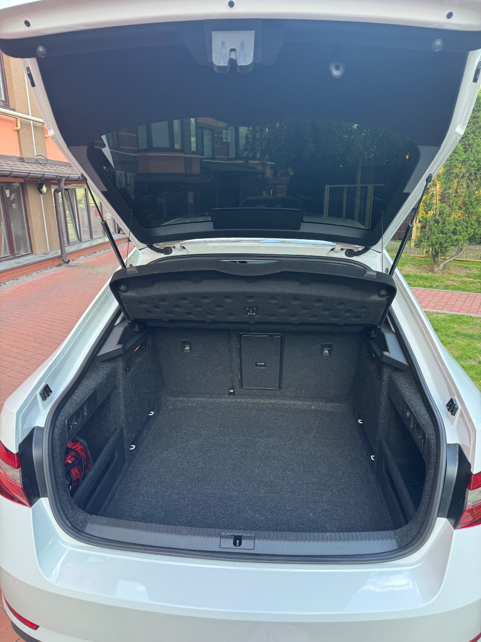 Skoda Superb - фото 36