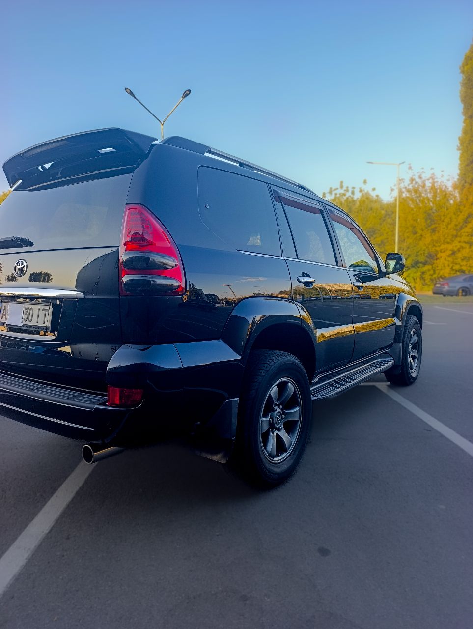 Toyota Land Cruiser - фото 7