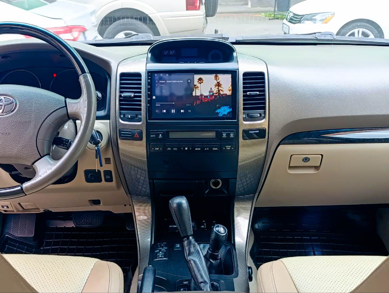 Toyota Land Cruiser - фото 16