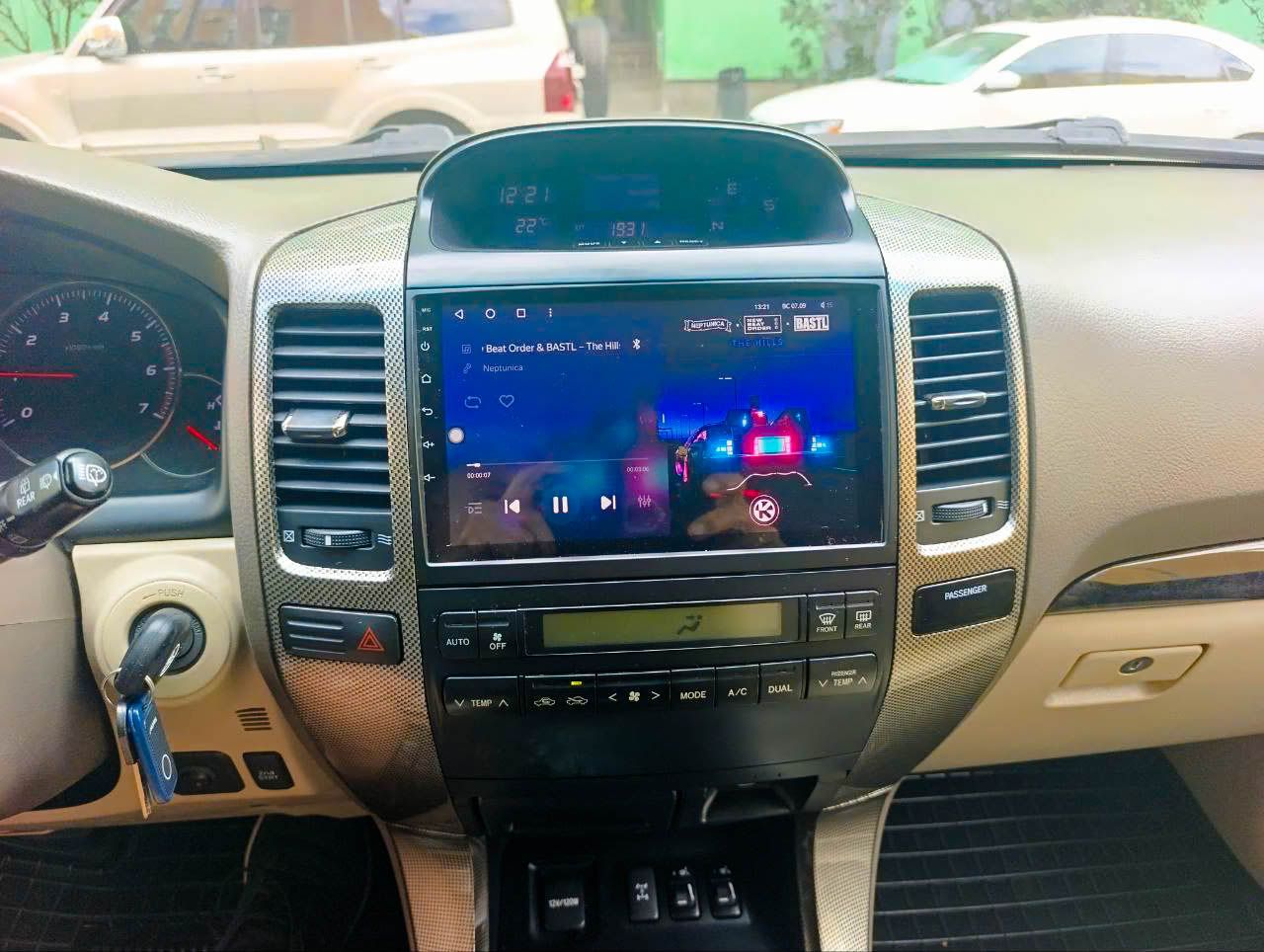 Toyota Land Cruiser - фото 27