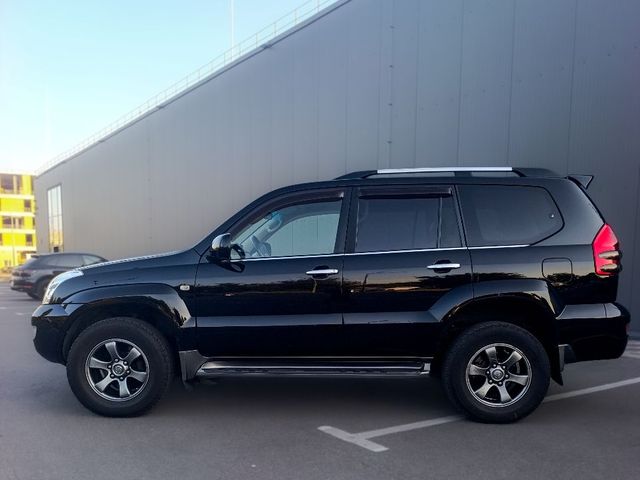 Toyota Land Cruiser - фото 2