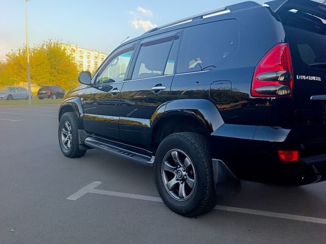 Toyota Land Cruiser - фото 3