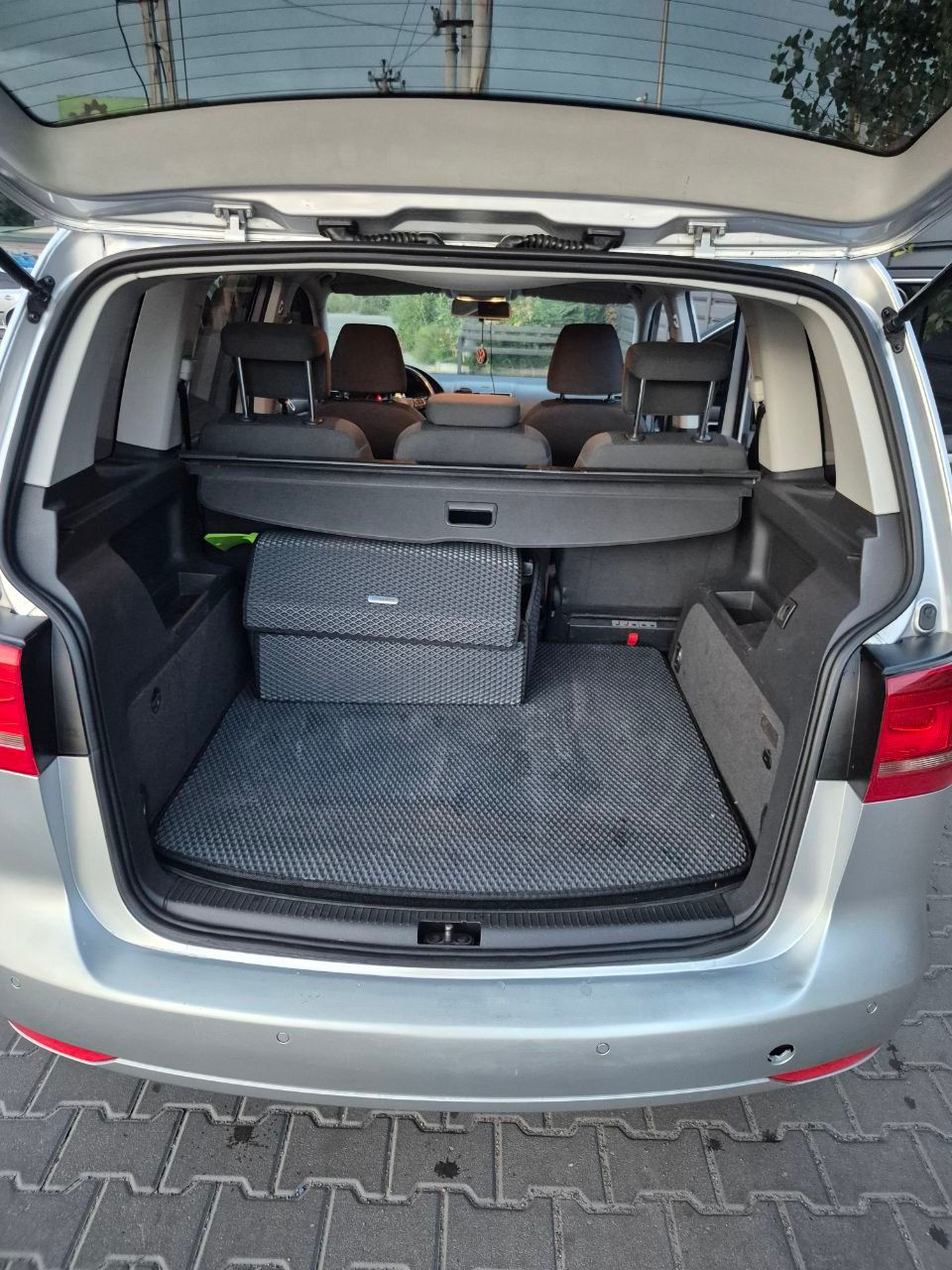 Volkswagen Touran - фото 10