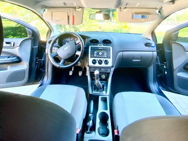 Ford Focus - фото 3