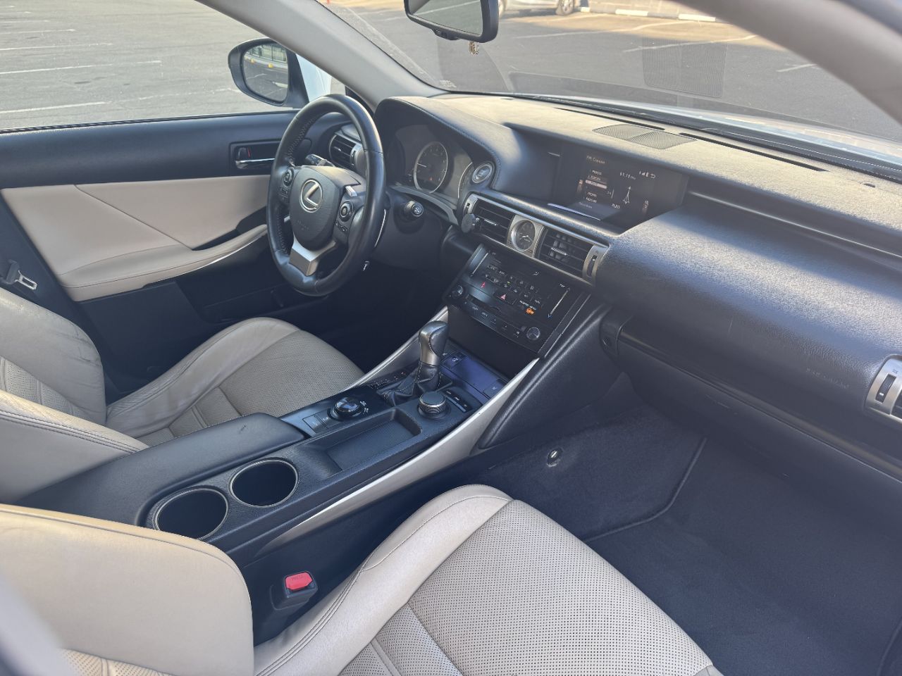 Lexus IS - фото 21