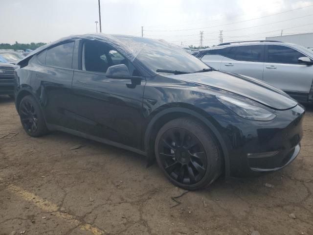 Tesla Model Y - зображення 4