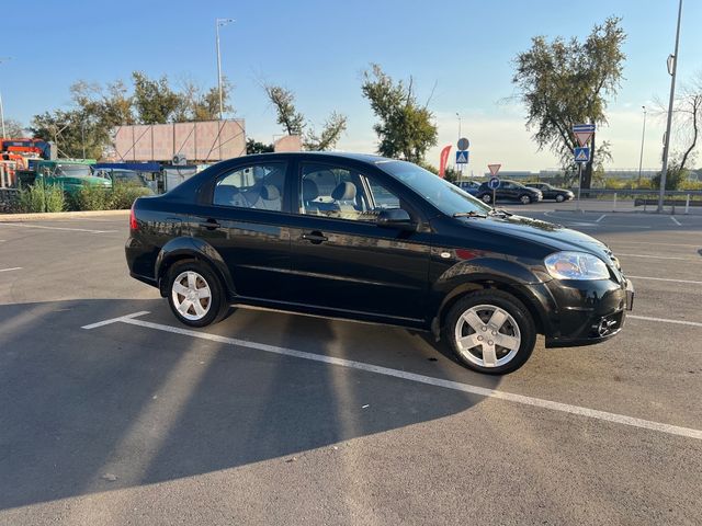 Chevrolet Aveo - зображення 3