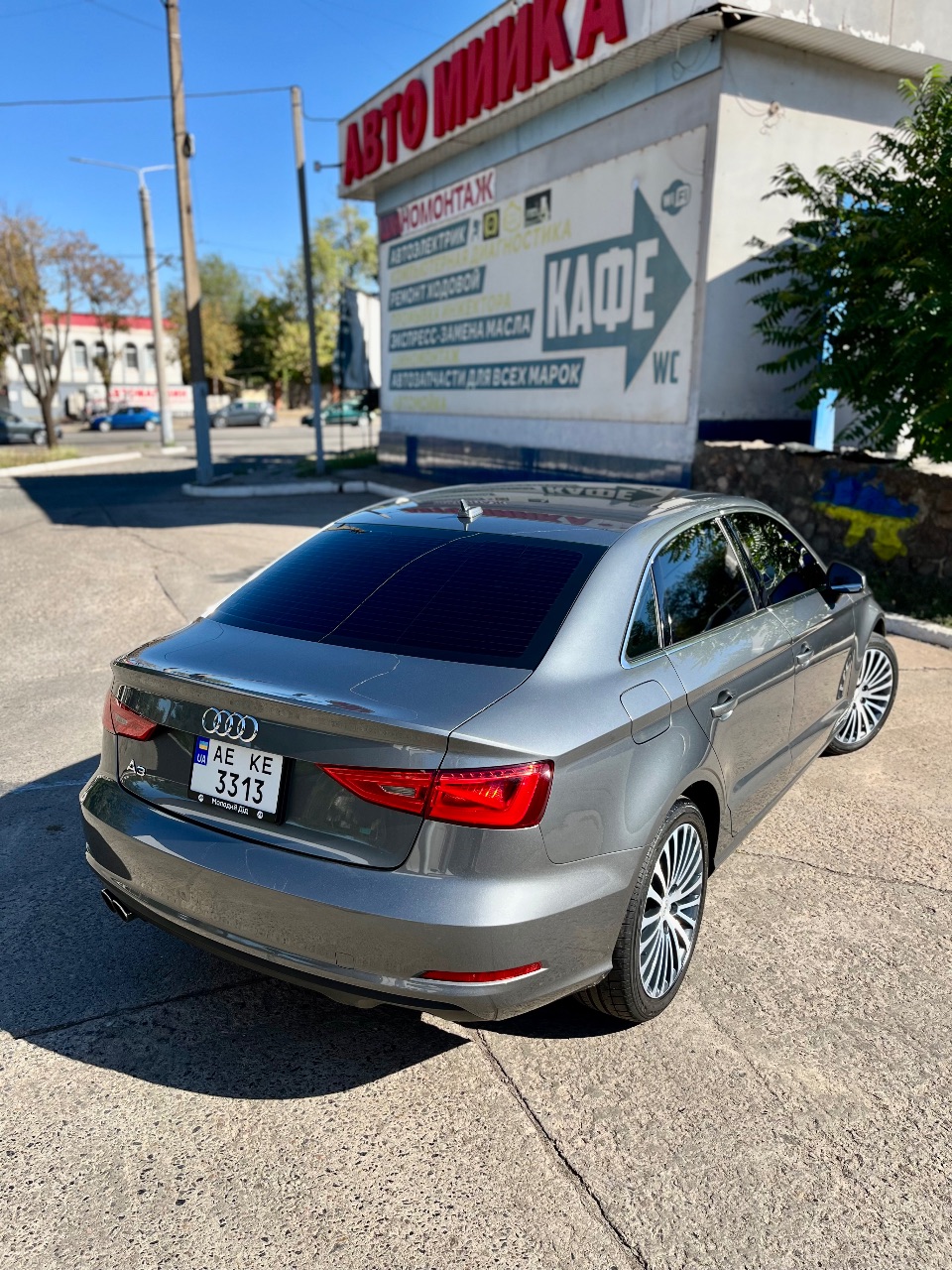 Audi A3 - фото 6