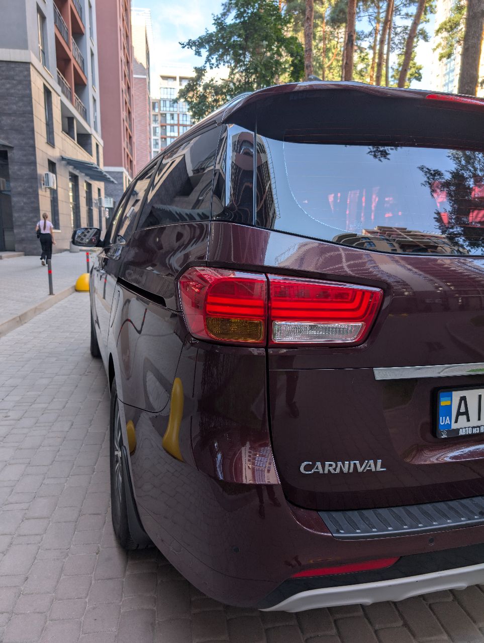 Kia Carnival - фото 10